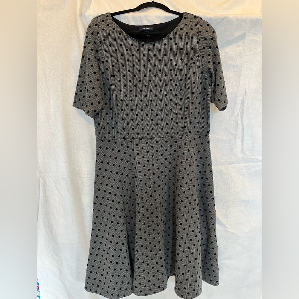 Lands' End Gray A-Line Midi Dress Crew Neck Short Sleeve L Polka dot